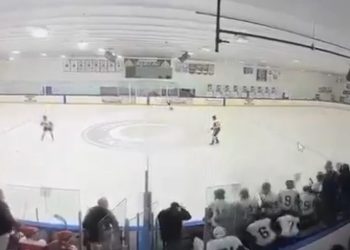Ataque armado interrumpe partido escolar de hockey en Rhode Island; hay víctimas mortales