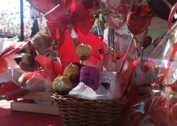 Arranca la venta de detalles románticos en el Velódromo de Ciudad Deportiva