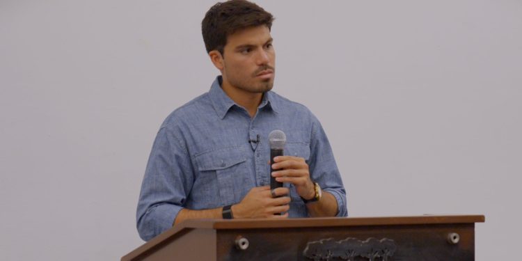 Gustavo Miranda y Generando Ideas presentaron iniciativa de legítima defensa