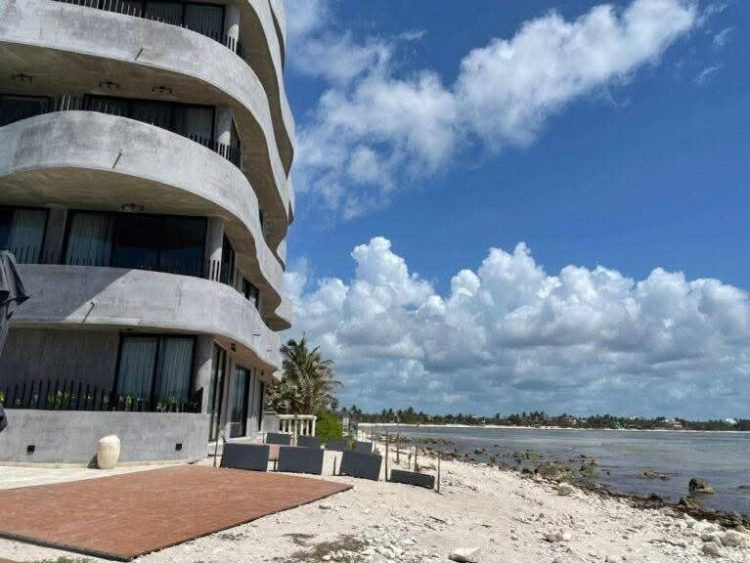 Limpia en Tulum, corren al extorsionador y corrupto Lorenzo Miranda, intenta buscar cobijo político para no terminar en la cárcel