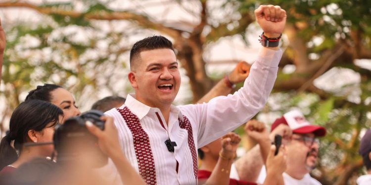 Asistencia a acto por la soberanía fue voluntaria y consciente, afirma alcalde de Comalcalco