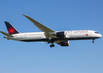 Canadá desplaza a Estados Unidos entre las rutas aéreas más concurridas hacia Cancún