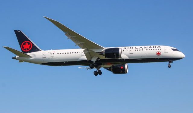 Canadá desplaza a Estados Unidos entre las rutas aéreas más concurridas hacia Cancún