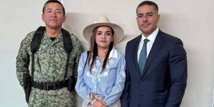 Harfuch y alcaldesa de Uruapan revisan avances del caso Carlos Manzo
