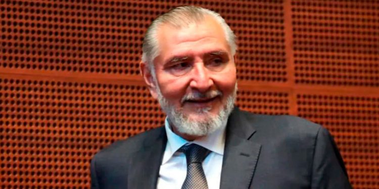 Vacaciones de alto perfil: senador es visto en exclusivo resort de Cancún