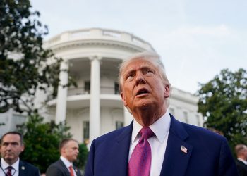 Trump confía en respaldo de Israel a posible acuerdo con Irán; Teherán niega negociaciones
