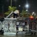 Vuelca camioneta refrigerada en el bulevar Colosio de Cancún