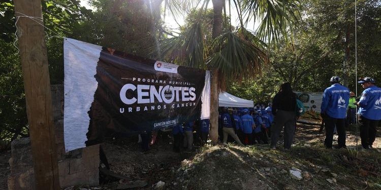Retiran toneladas de basura de cenotes urbanos en Cancún; persisten focos críticos