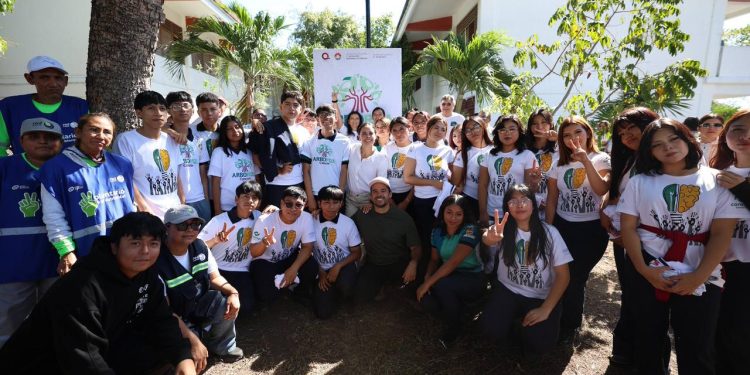 Con cada árbol que sembramos, plantamos un mejor futuro para Cancún: Ana Paty Peralta
