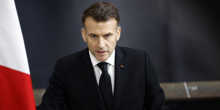 Macron descarta que Francia participe en guerra contra Irán