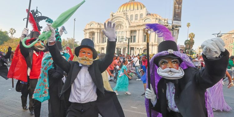 Llega la tercera edición del «Carnaval de Carnavales» a la Ciudad de México