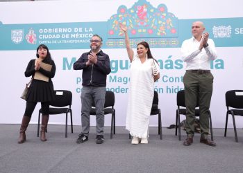 Clara Brugada triplica abasto de agua en más de 20 colonias de la Magdalena Contreras