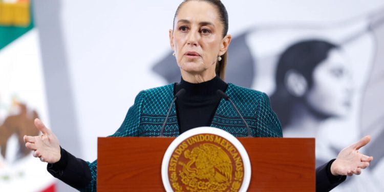 Dignidad vs. Presión: Sheinbaum responde a Trump y busca «Operación Cicatriz» por el Plan B