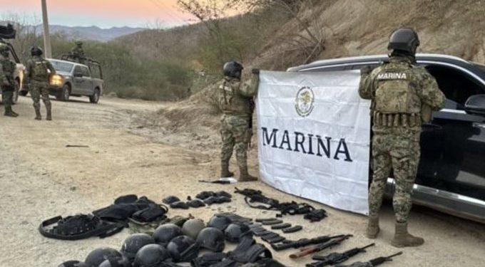 Aseguran armas y más de dos mil cartuchos en operativos en Sinaloa