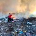 Quema de basura provoca incendio en predio irregular de la región 227 de Cancún