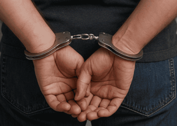 Detienen a cuatro policías municipales por presunto vínculo con grupo delictivo en Yucatán