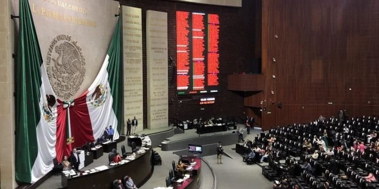 Reforma electoral será discutida el martes en comisiones de Diputados