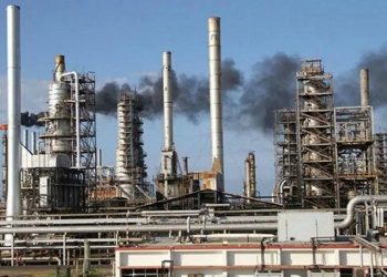 Sheinbaum aclara incendio en refinería Olmeca: ocurrió en zona perimetral