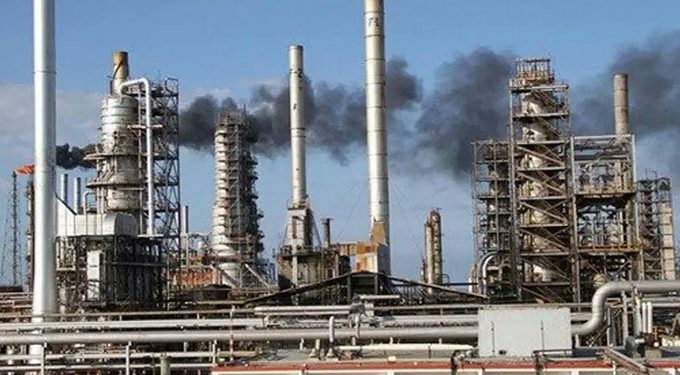 Sheinbaum aclara incendio en refinería Olmeca: ocurrió en zona perimetral