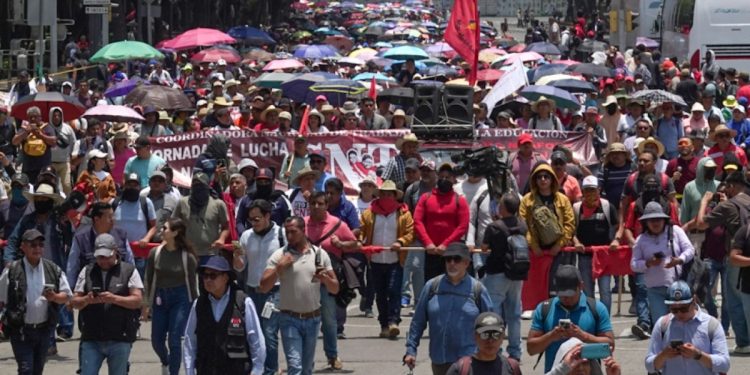 CNTE inicia paro nacional de 72 horas; prevén marchas y bloqueos