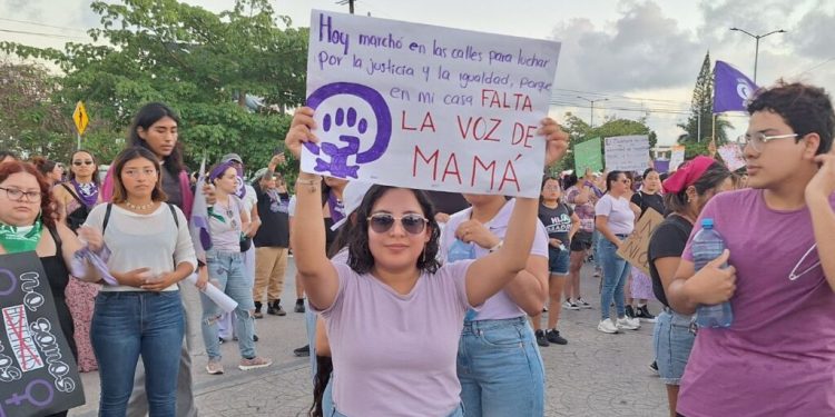 Cancún, Chetumal y Tulum vibran con el reclamo de justicia en el 8M