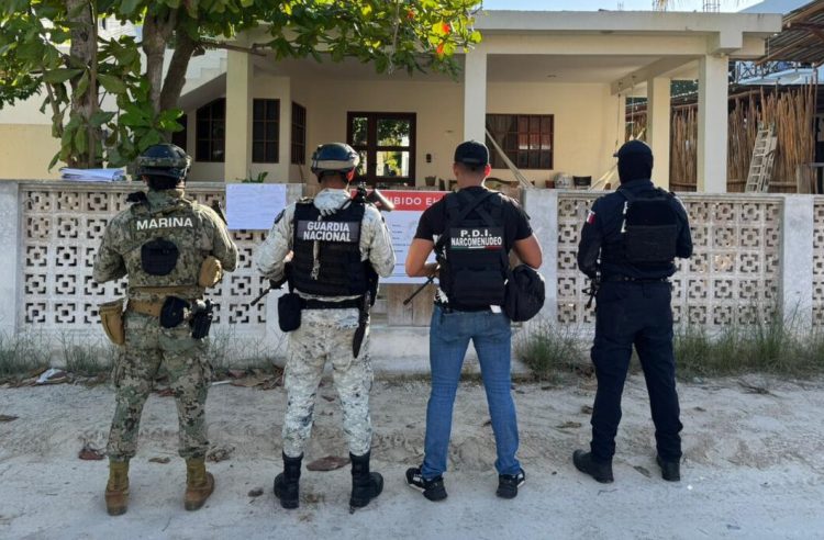 Nuevamente fuerzas Federales toman control de #Holbox, la entrega de Nivardo Mena al crimen es evidente para el #GobiernodeMexico