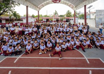 INAUGURAN DOMO EN LA PRIMARIA “OCTAVIANO SOLÍS AGUIRRE” EN BENEFICIO DE MÁS DE 800 ESTUDIANTES