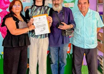 TULUM IMPULSA LA EDUCACIÓN PARA ADULTOS CON ENTREGA DE CERTIFICADOS DE BACHILLERATO
