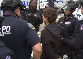 ICE enfrentará juicio en Nueva York por presuntas condiciones inhumanas de detención