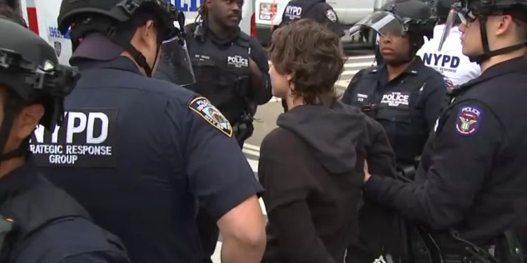 ICE enfrentará juicio en Nueva York por presuntas condiciones inhumanas de detención