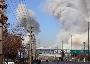 Israel lanza nueva ofensiva aérea y bombardea decenas de objetivos en Teherán