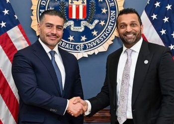 García Harfuch se reúne con director del FBI para reforzar cooperación en seguridad
