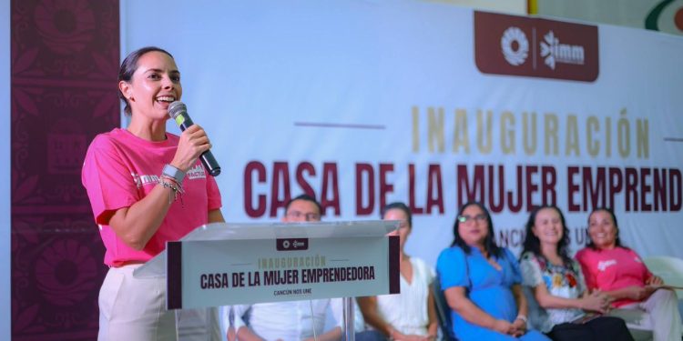 Cancún contará con especialistas médicos para atención integral en la Casa de la Mujer Emprendedora