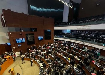 Senado aprueba reducción gradual de la jornada laboral a 40 horas en México