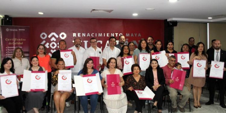 Reconocen a empresas turísticas por sus estándares de calidad