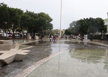 Buscan remozar fuente e iluminación del parque “El Crucero” en Cancún