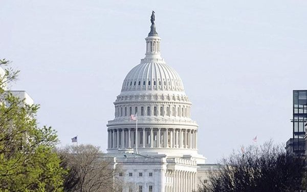 Casa Blanca desmiente bloqueo de Irán en el estrecho de Ormuz