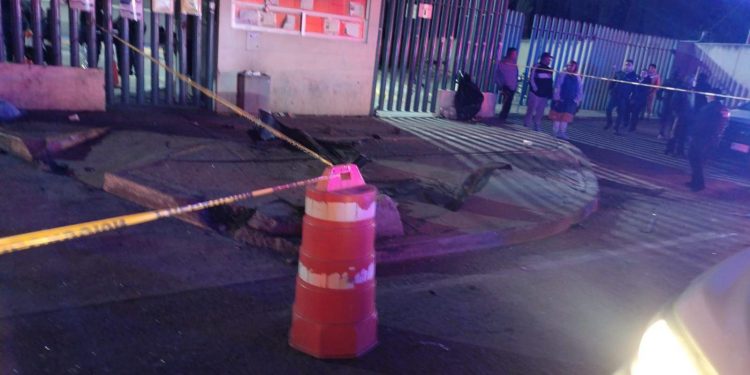 Tragedia vial en Tecámac deja cuatro muertos y varios heridos frente a hospital