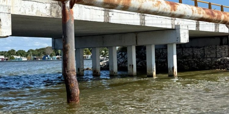 Detectan daños estructurales en columnas del viaducto Sabancuy