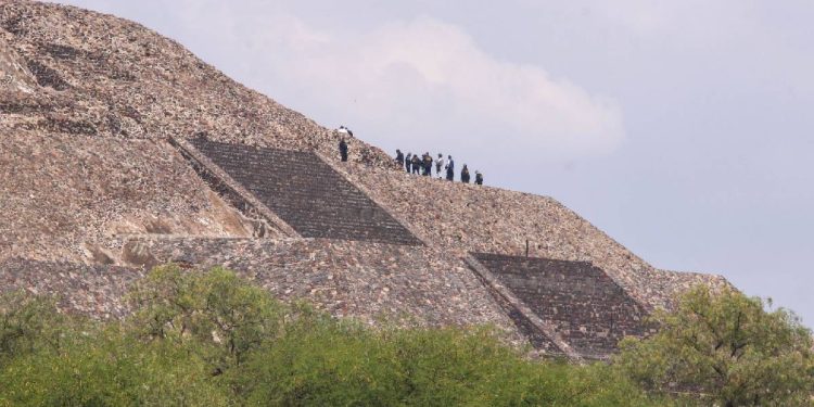 Teotihuacán reabre con estrictas medidas de seguridad tras ataque