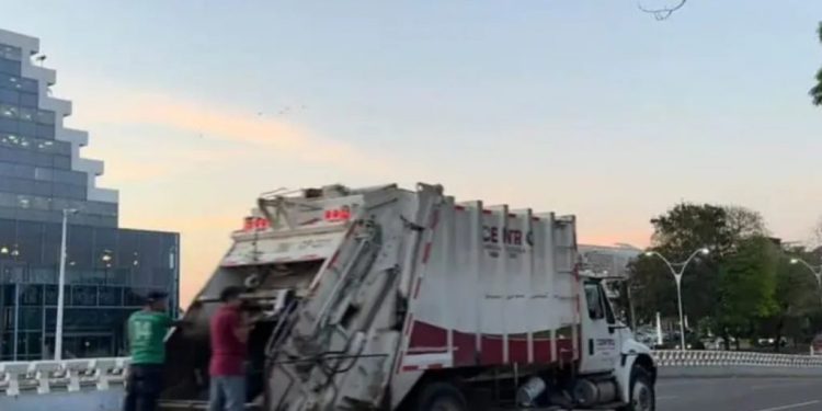 Accidente con camión recolector deja un joven muerto y un menor lesionado en Centro