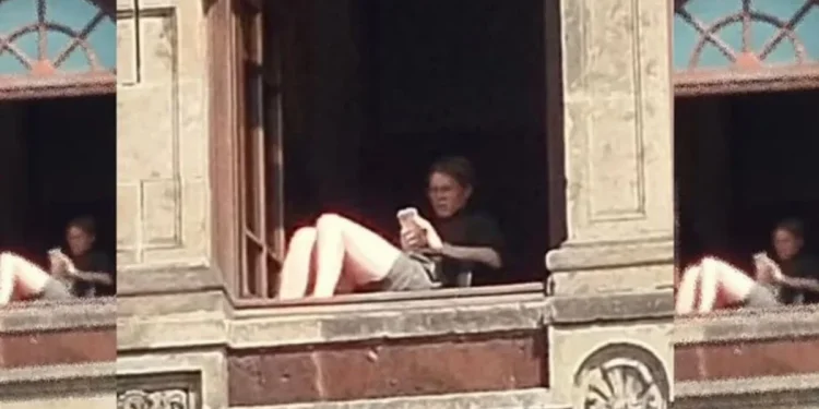 Renuncia funcionaria de Hacienda tras polémica en Palacio Nacional