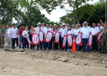 Mara Lezama concreta obra histórica en el Ramal cañero del sur de Quintana Roo