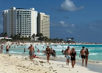 Turismo internacional en México crece 8.5% en febrero de 2026: Inegi