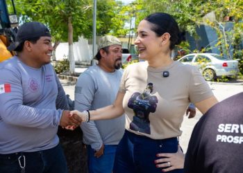 Estefanía Mercado encabeza jornada integral de servicios públicos en fraccionamiento Cataluña