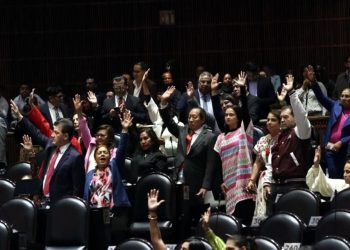 Diputados aprueban en lo general el Plan B electoral de Sheinbaum