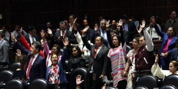 Diputados aprueban en lo general el Plan B electoral de Sheinbaum