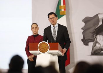 ¿Quién es Roberto Velasco Álvarez, propuesto como nuevo canciller de México?