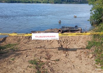 Conagua clausura obras y extracción ilegal en ríos de Tabasco