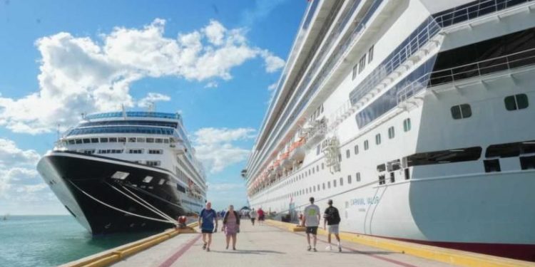 Quintana Roo busca fortalecer rutas de cruceros en feria internacional de Miami